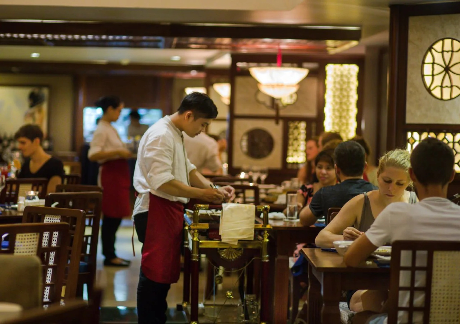 Oriental Suites Hotel & Spa