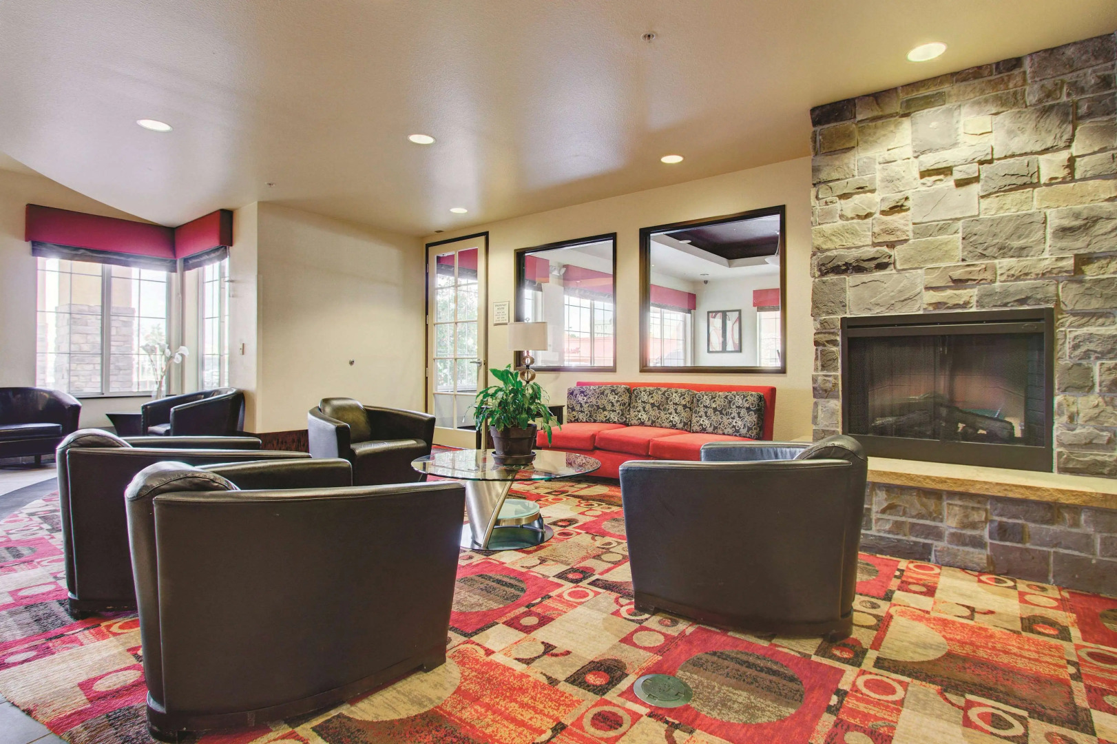 La Quinta Inn & Suites by Wyndham Denver Gateway Park