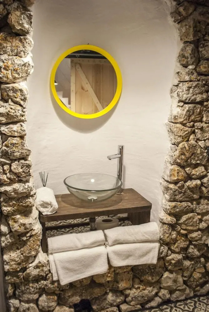 XUQ Grupo de Alojamiento Turístico