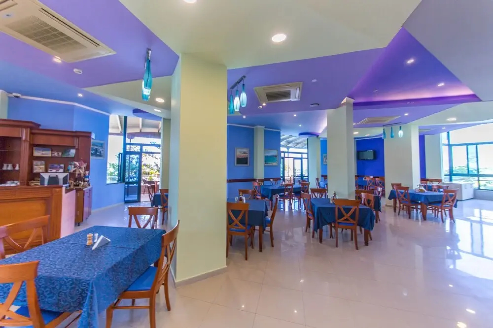 Hotel Bahamas