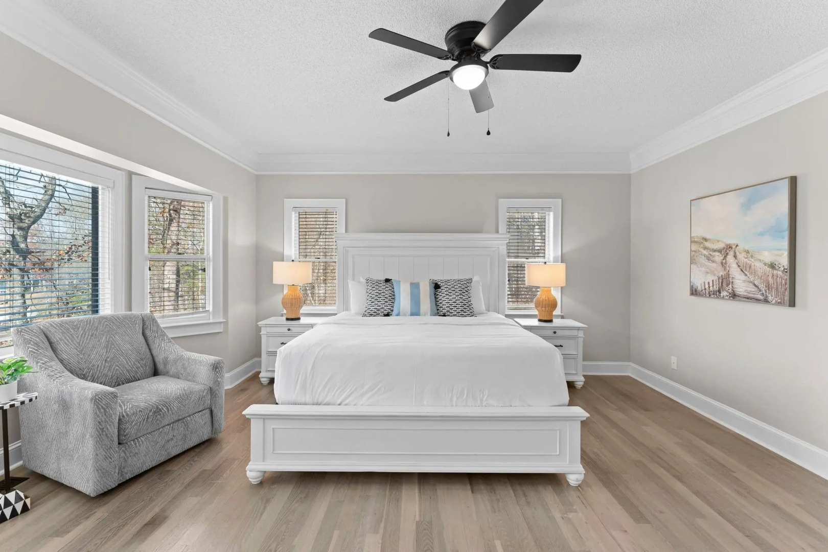 Winding Down by Avantstay Sleeps 20 Dock View