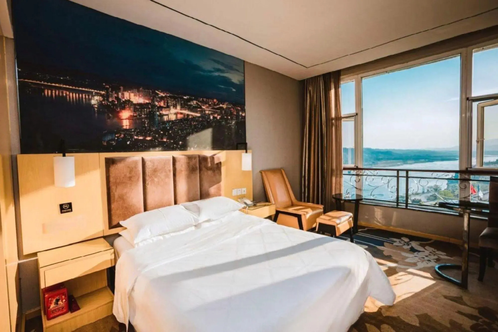 Luzhou Nanyuan Hotel