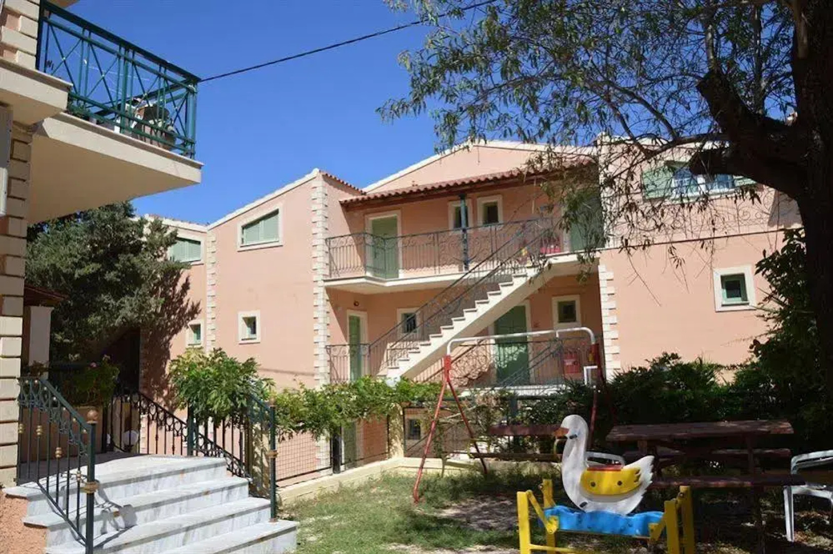 Philippos Apartments