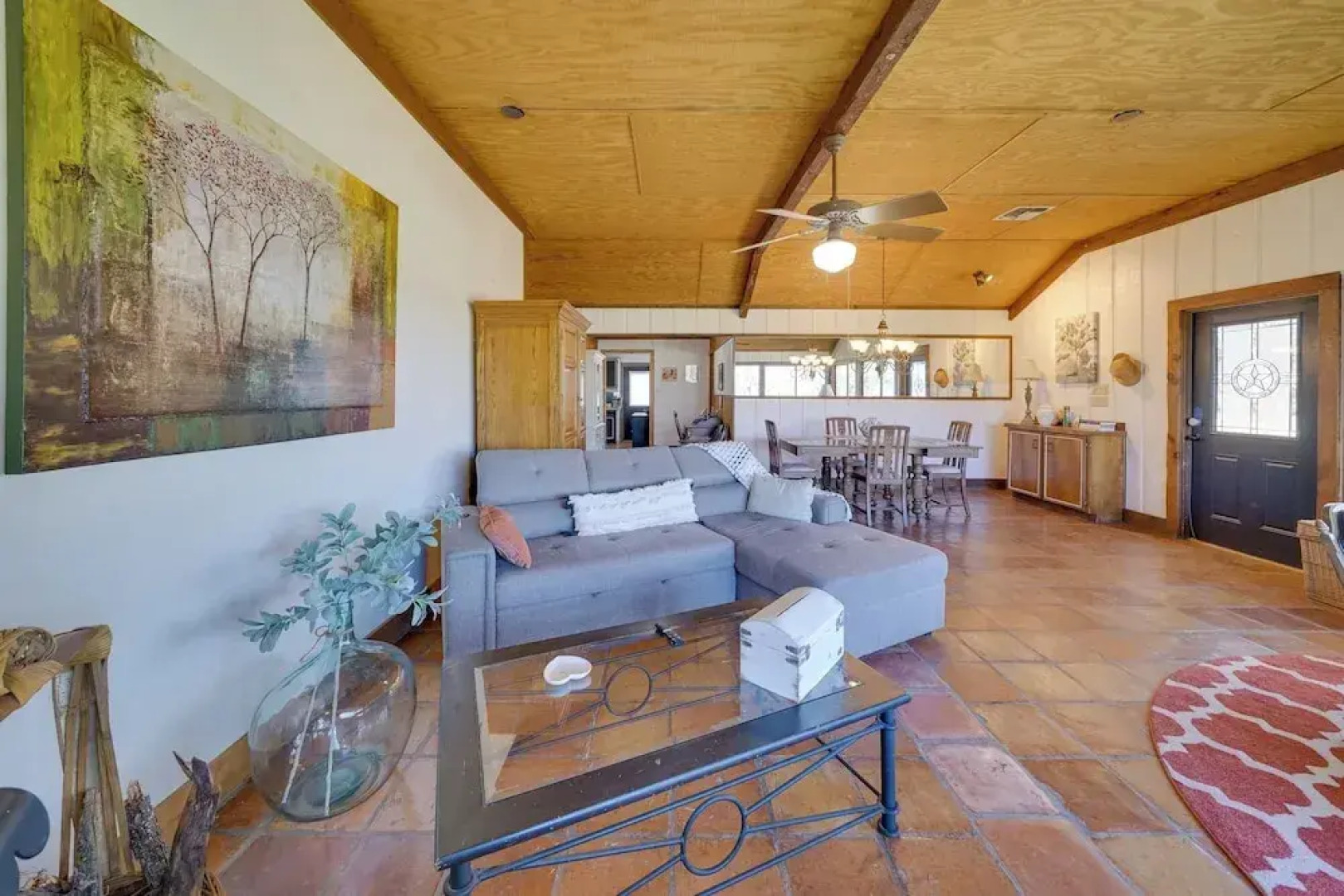 Quiet Bandera Country Home w/ Medina River Access!