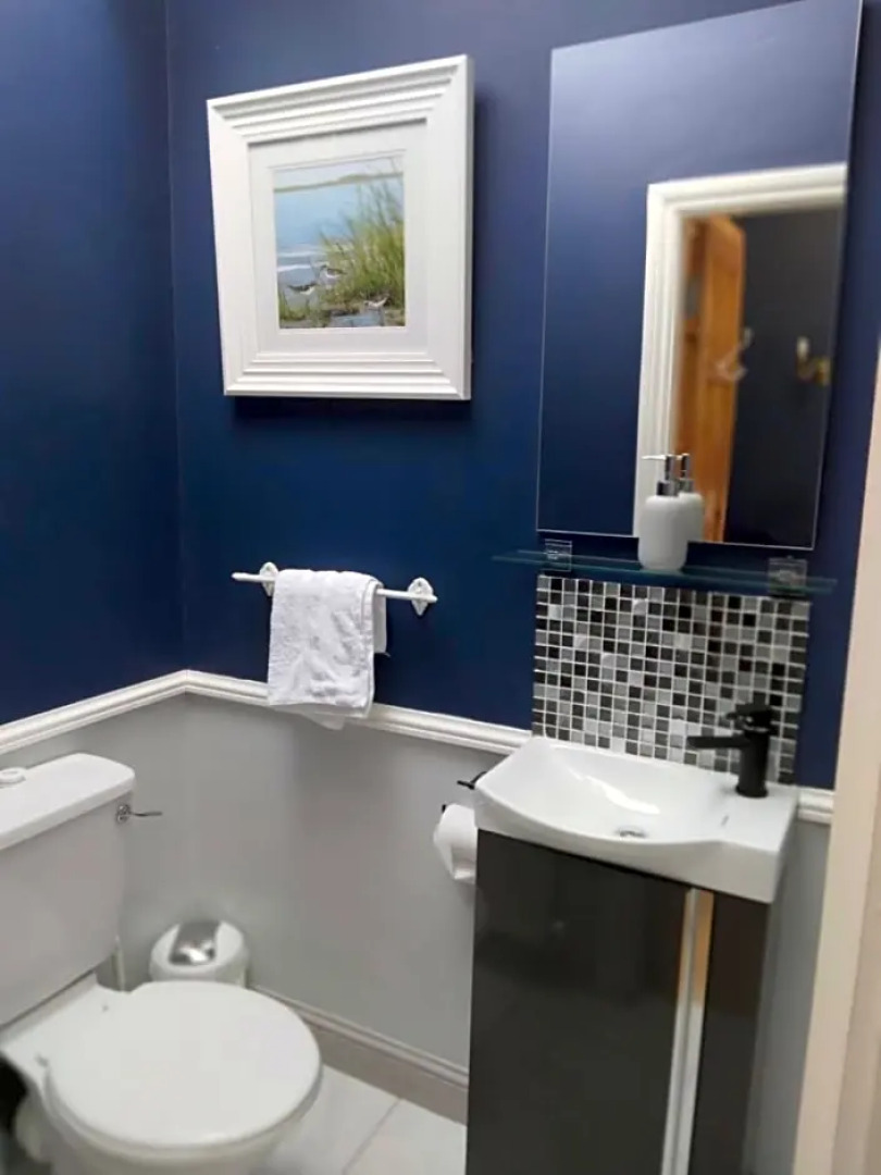 Tess's Guest House R95K6N1 This Property is unsuitable for children under 12 years old