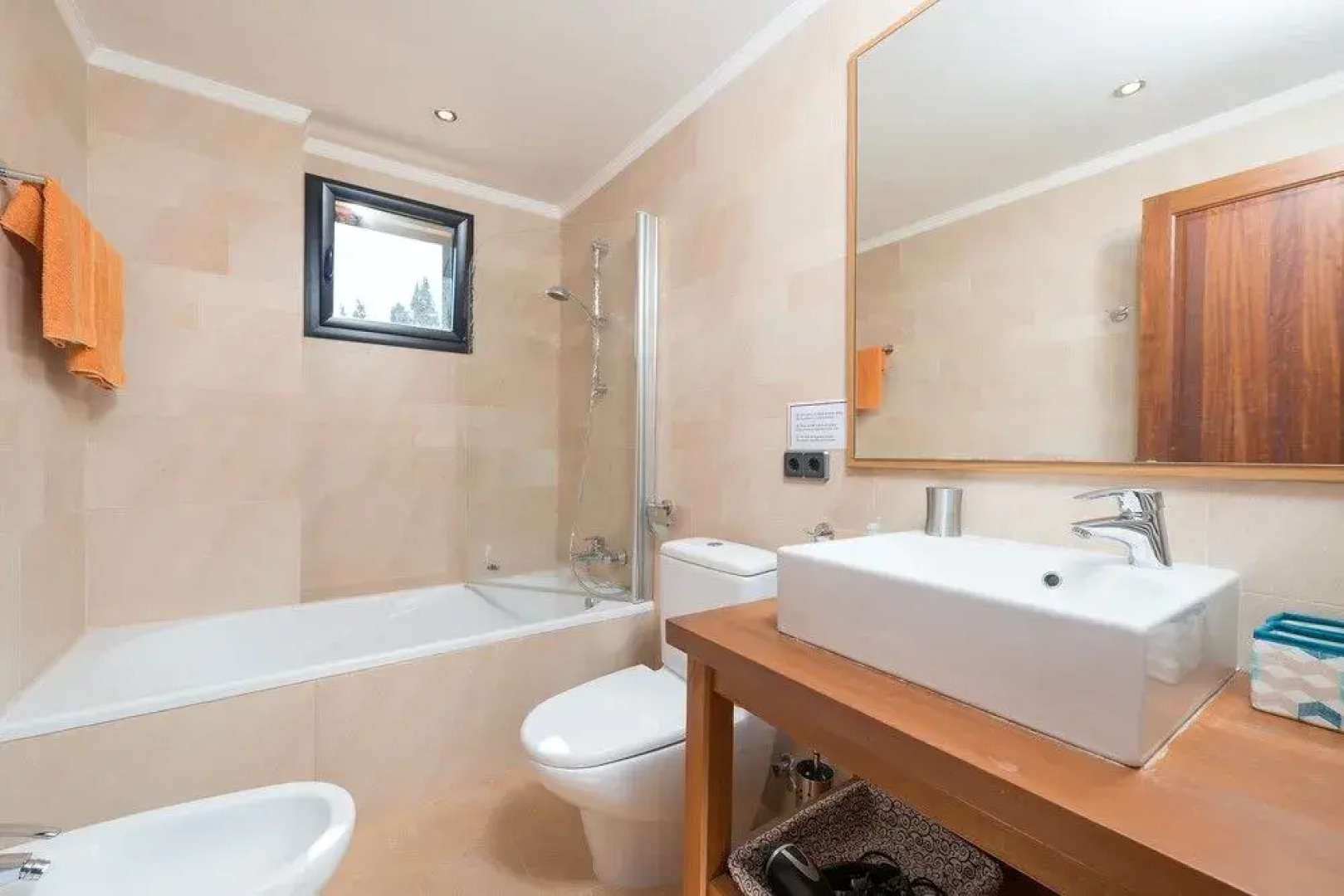 SON Voltor DE Galilea