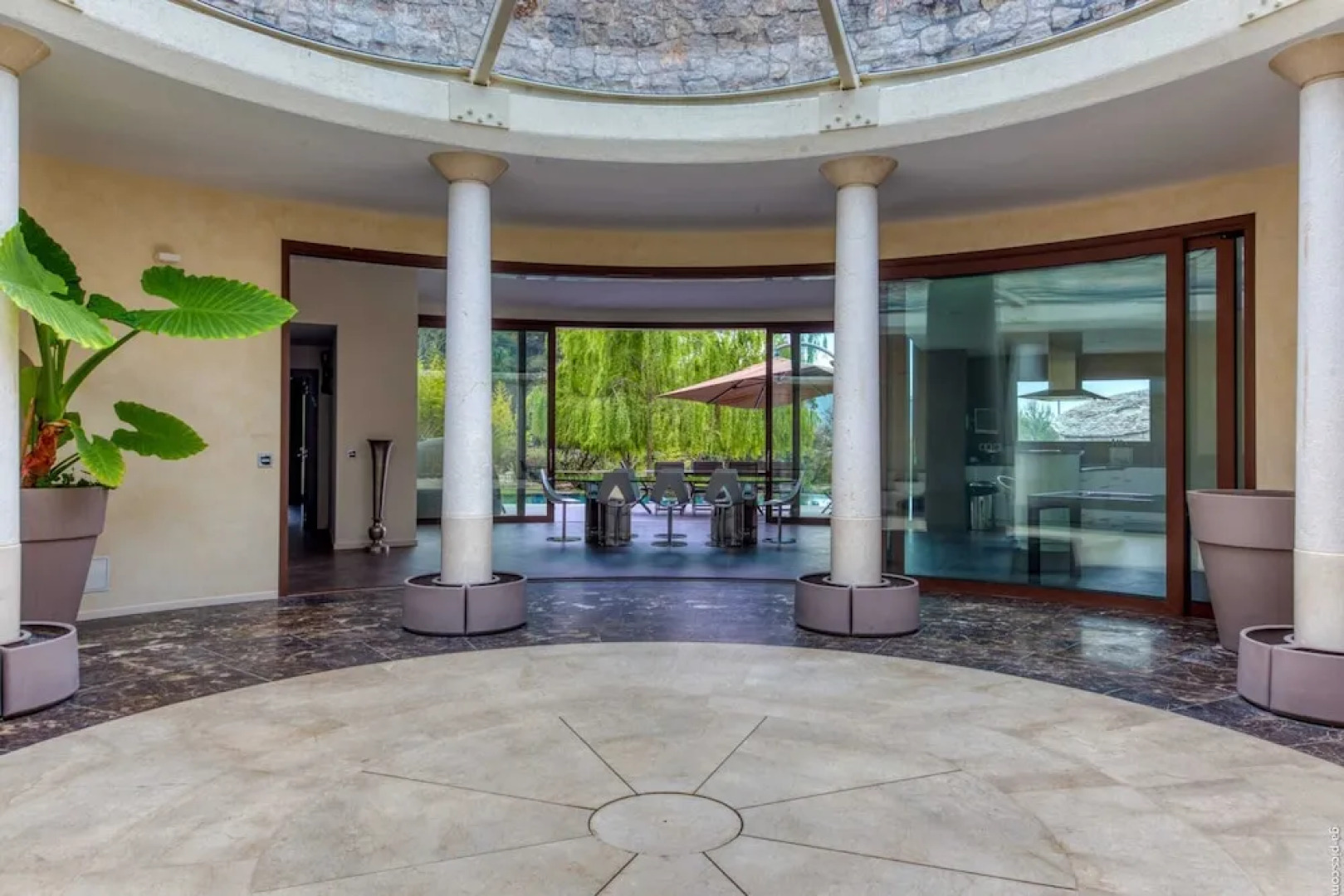 Fantastic Villa With Swimming Pool - 15min TO Mont