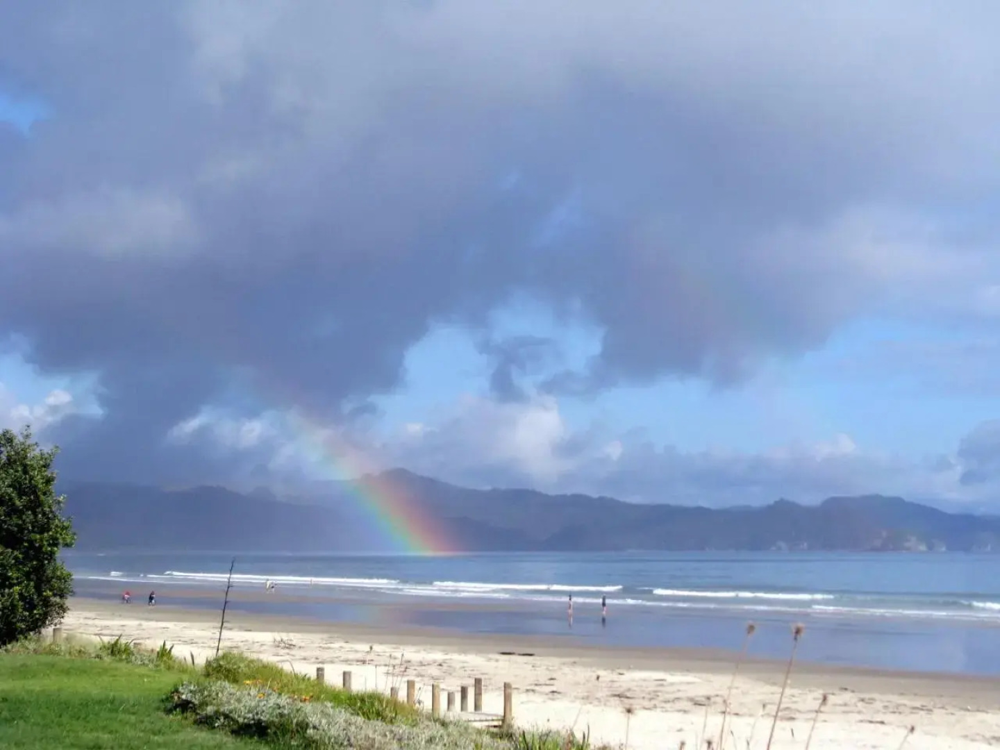 The Olive Grove Retreat - Matarangi Holiday Unit