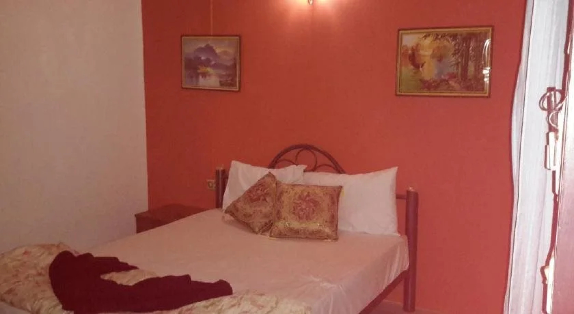 Cheap Rooms Guesthouse