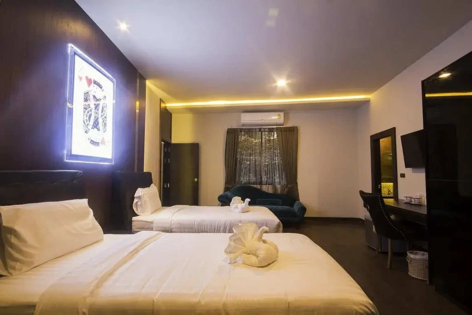 Golden Triangle Hotel Tachileik by Yotaka Group