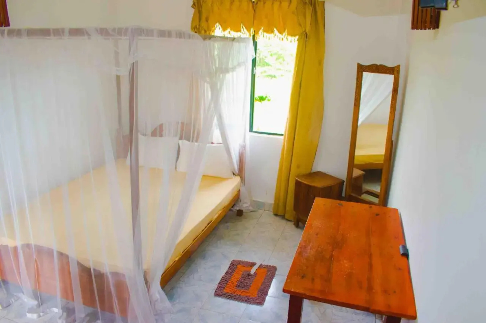 Surf Paradise & Cabana