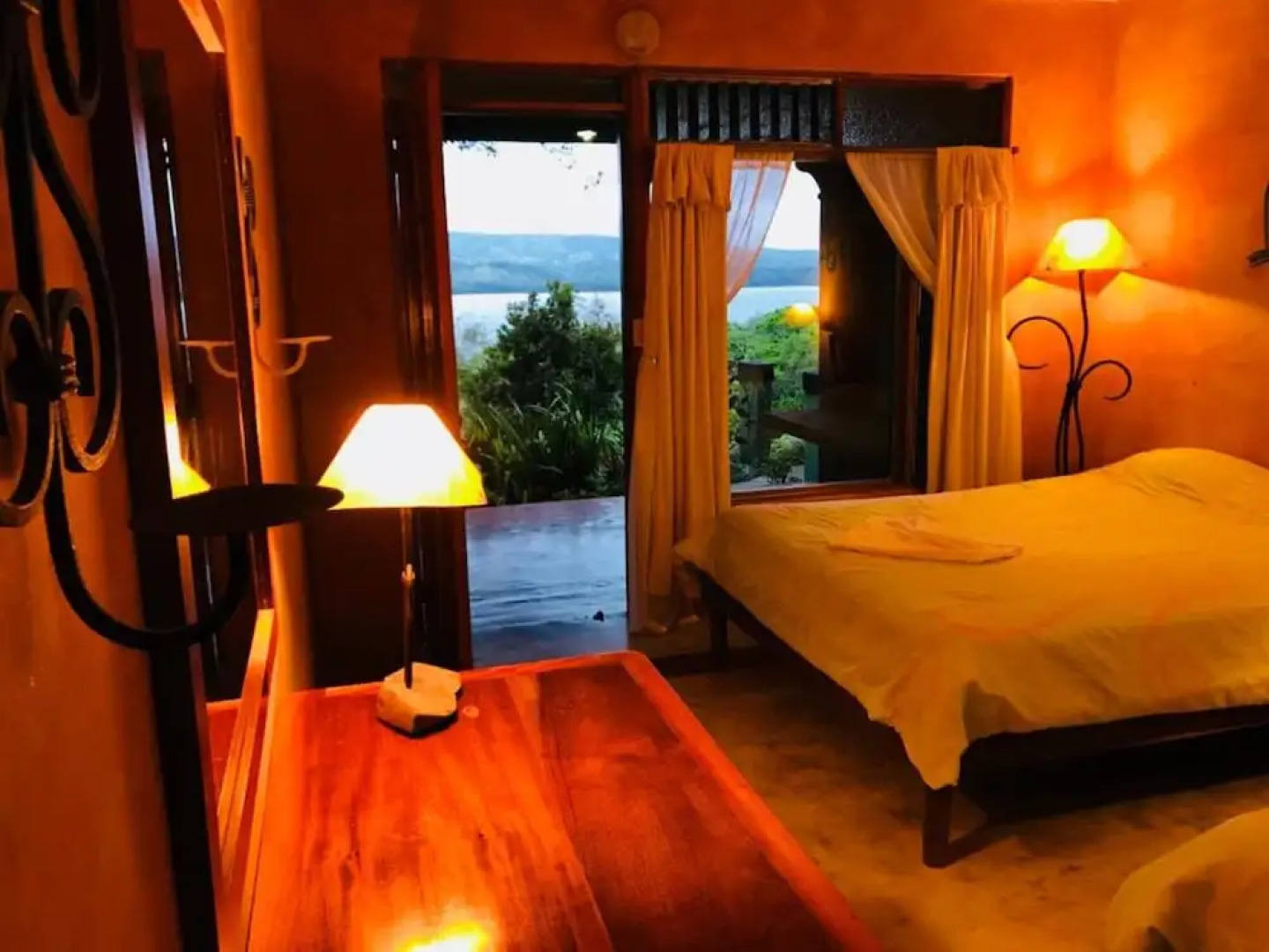 Lake Arenal Hotel & Brewery