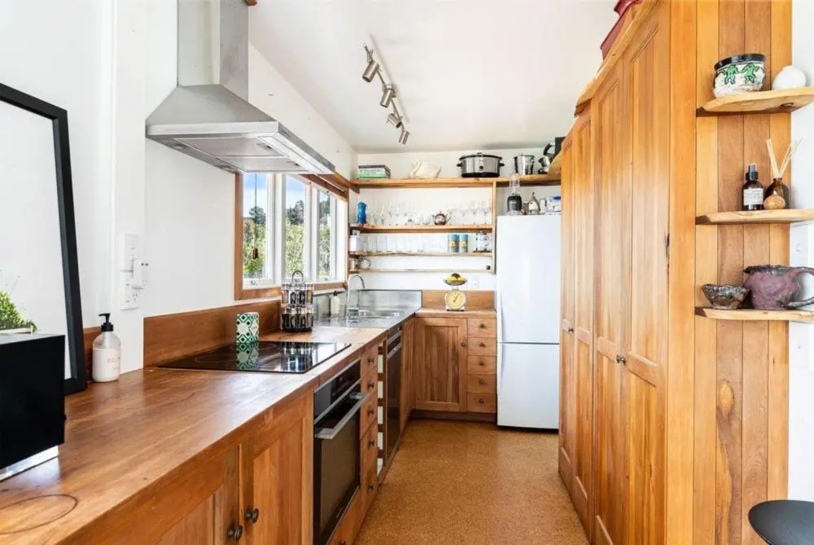 Emily's Beach House - Kaiteriteri Holiday Home