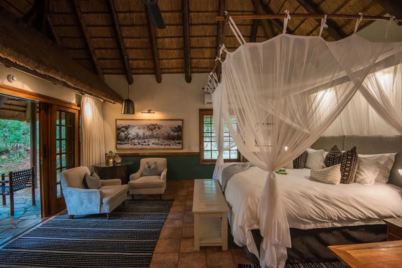 Thornybush Waterside Lodge