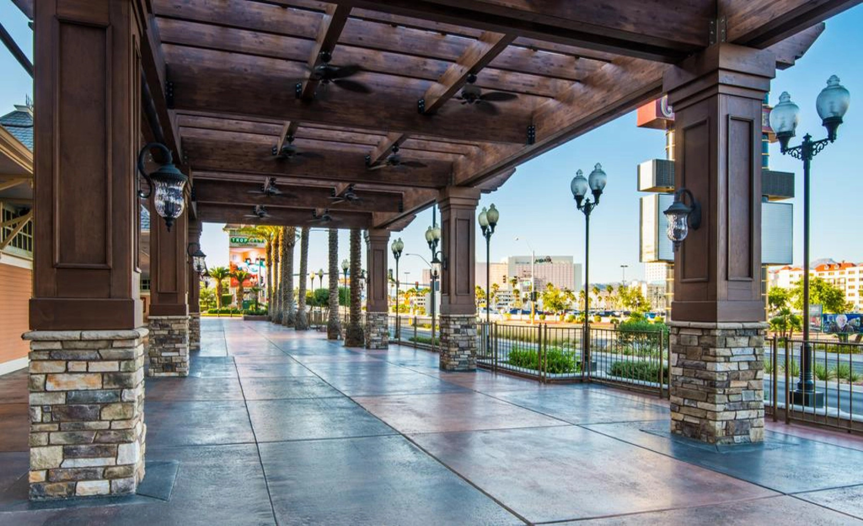 Tropicana Laughlin - A Caesars Rewards Destination