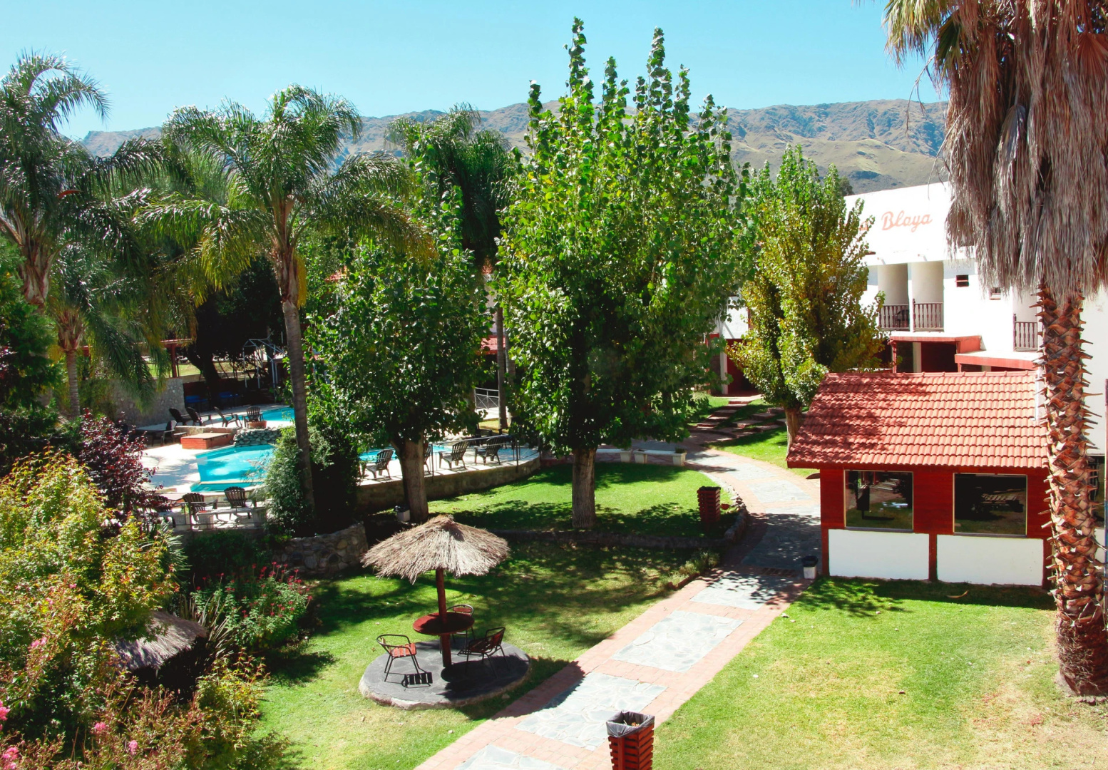 Cana Blaya Apart Hotel