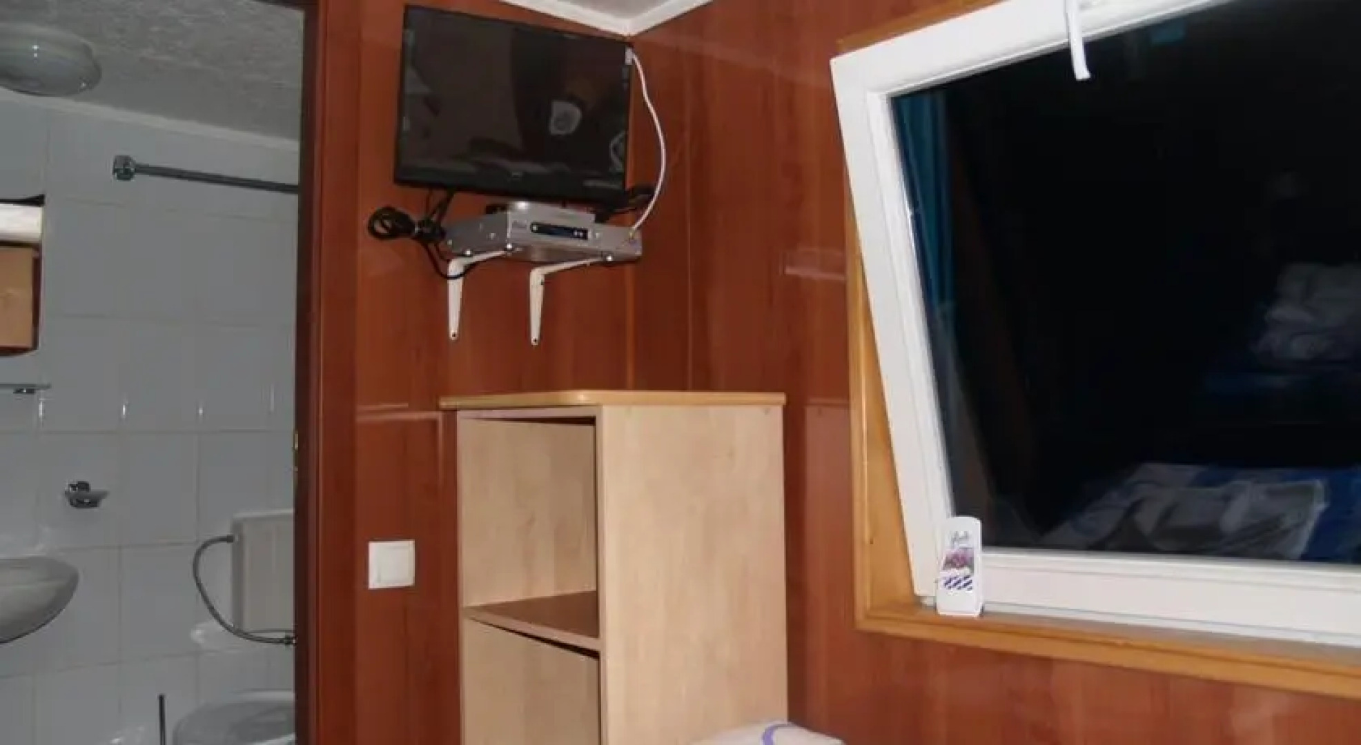 Hotel Plutitor Sitarul