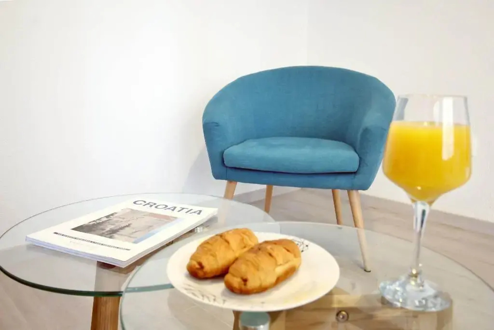 Bacan Family Apartments