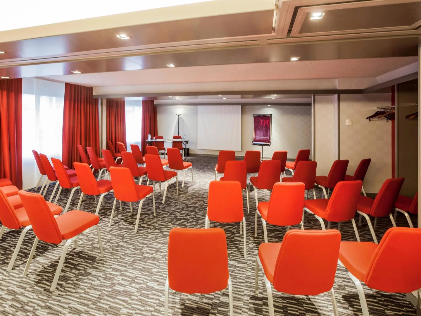 Mercure Lorient Centre Hotel