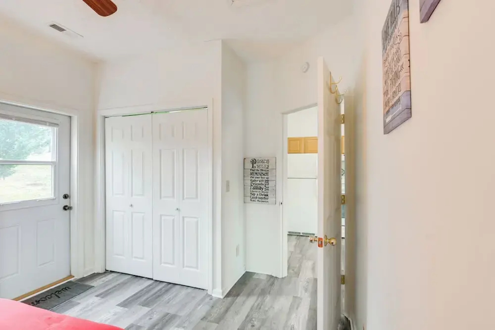 Apt w/ Lake Views - Day Trip to Virginia Tech!