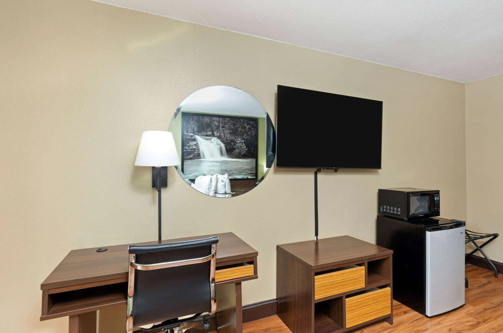 Super 8 by Wyndham Kingsport