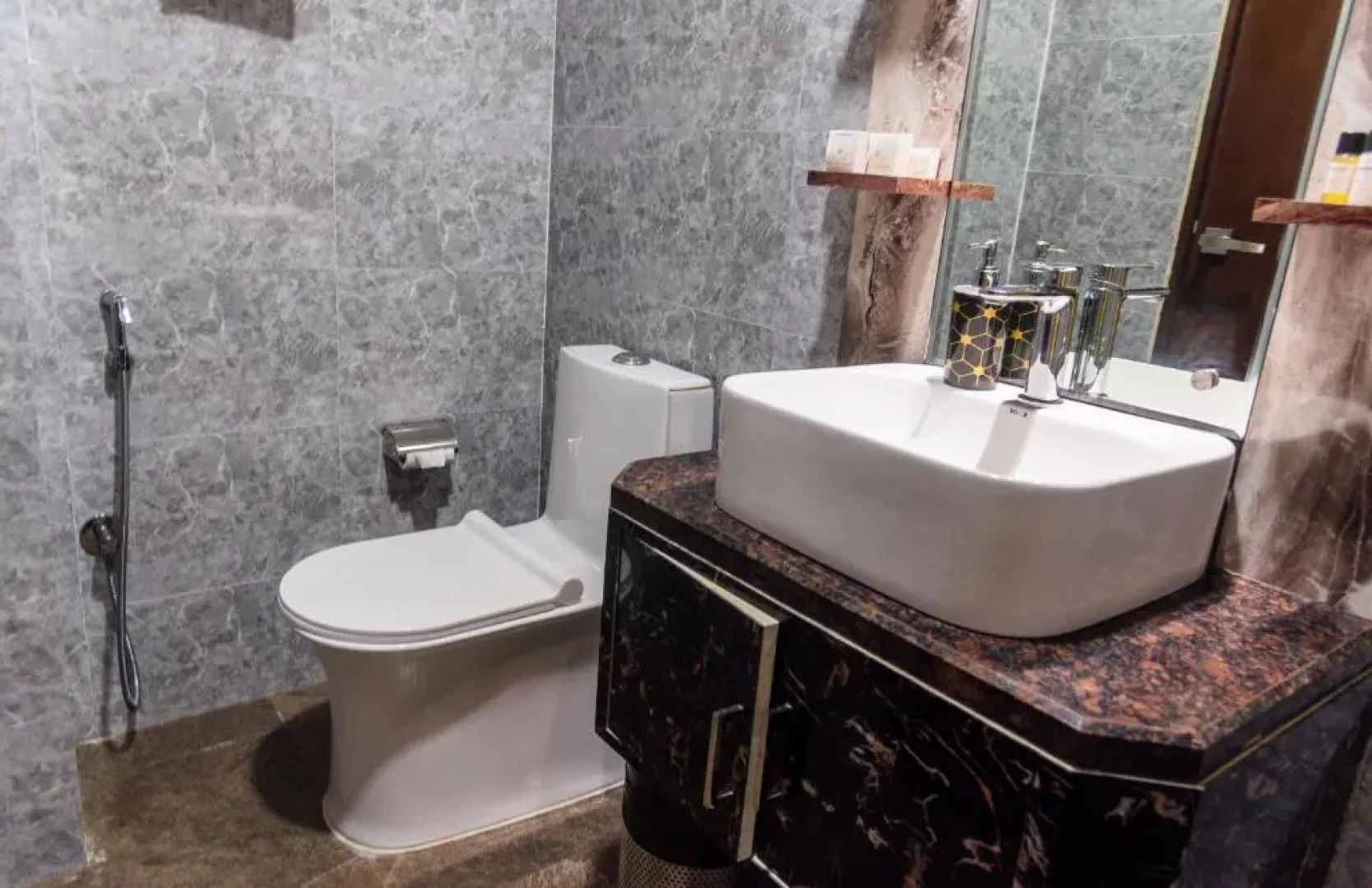 Hotel Divine Paradise - Dibrugarh