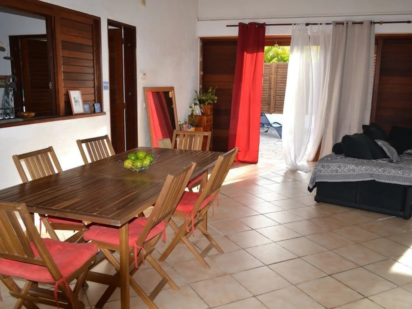 Zen Lounge Villa Gwadinina