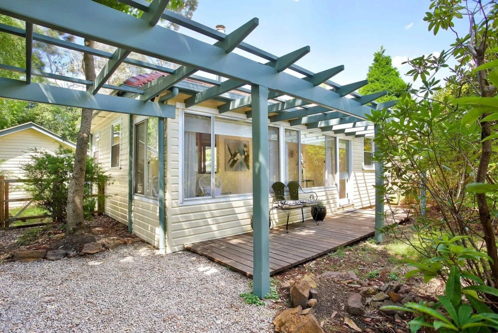 Stonewall Cottage for two with Fireplace
