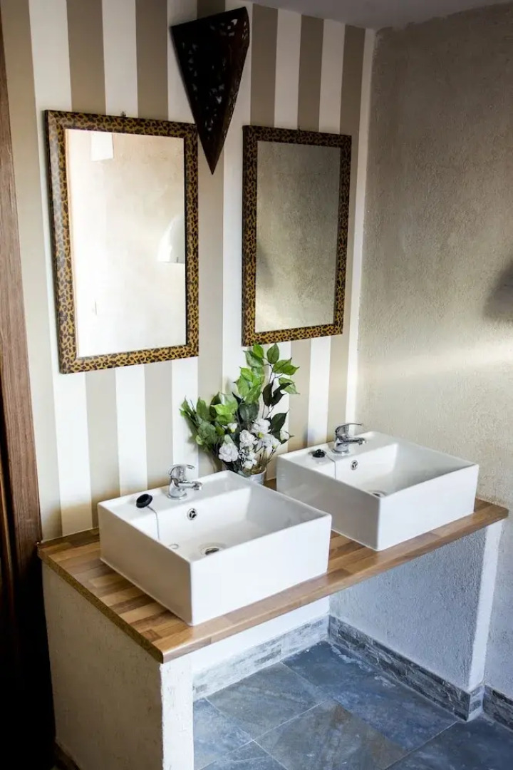 VE Posada in Velayos