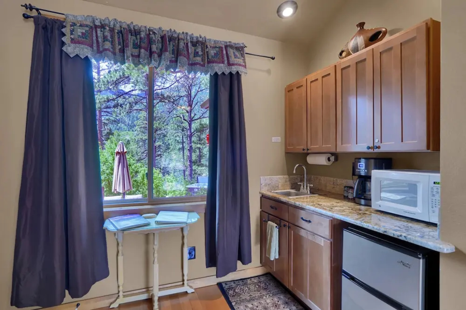 Rocky Mountain Lodge