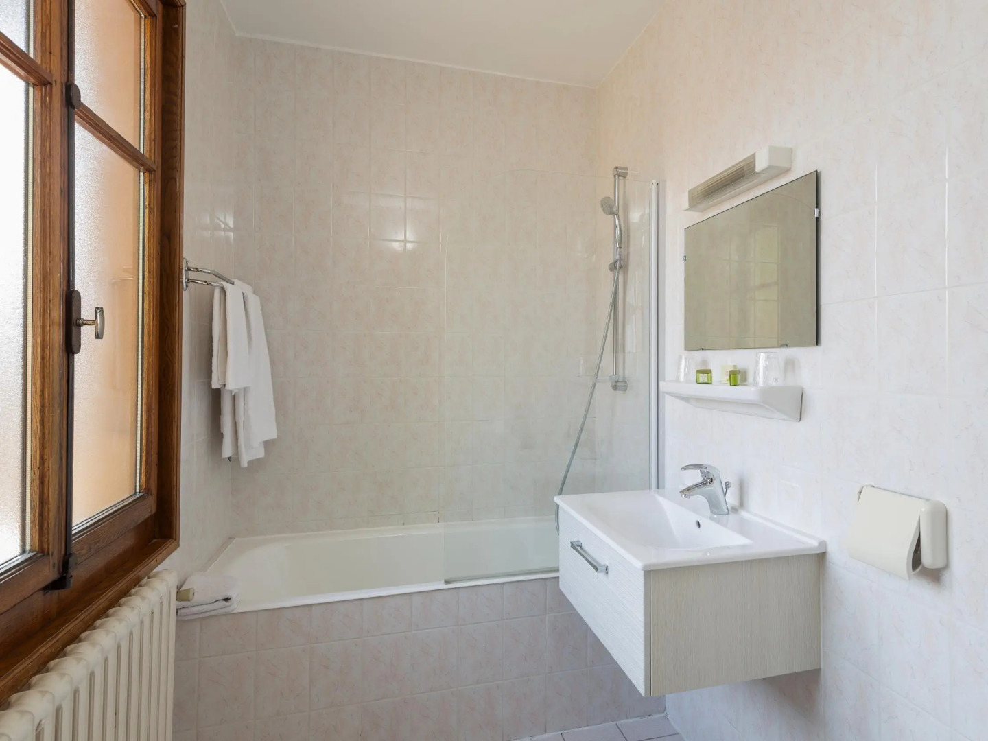 Logis Hôtel La Terrasse Fleurie