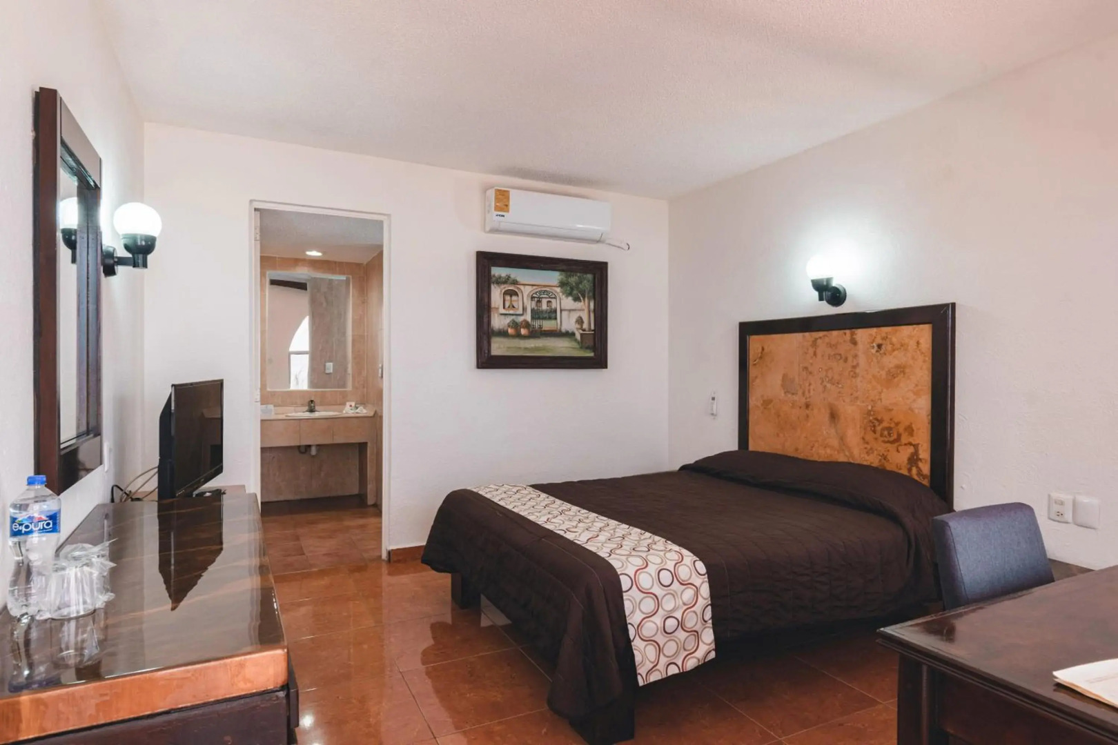 Hotel & Suites Villa del Sol