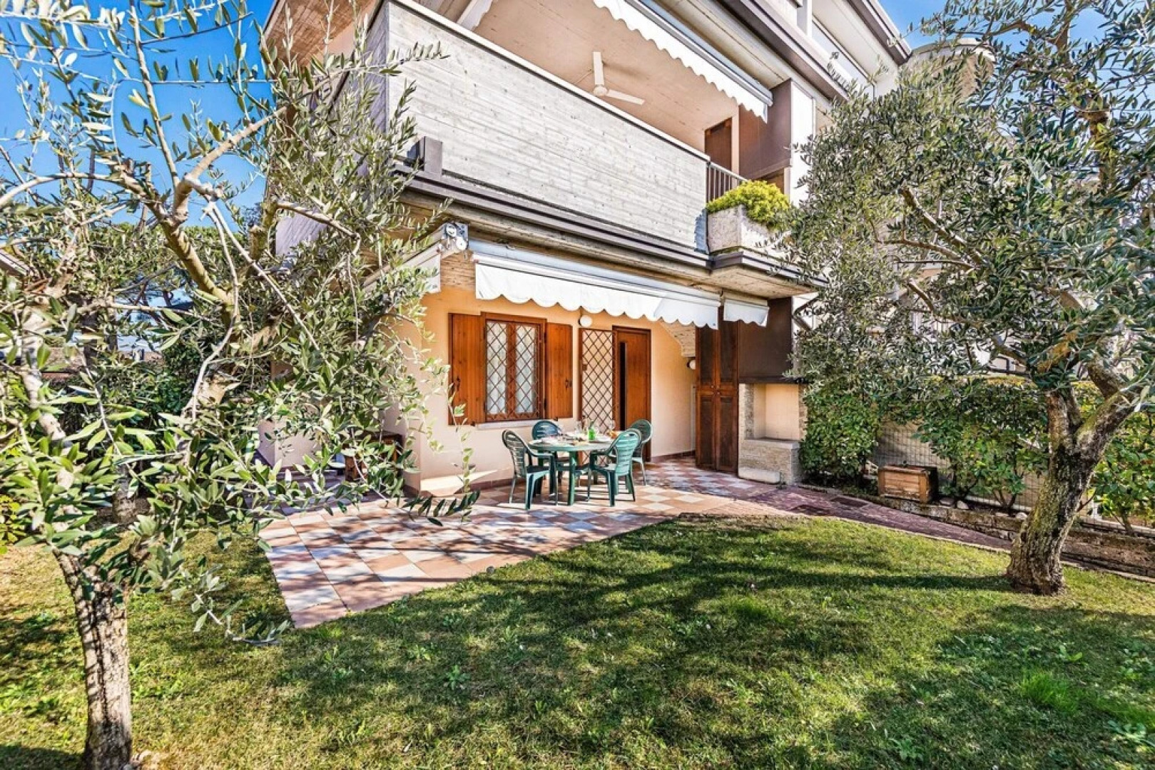 Lauri 0 11 Apartment by Wonderful Italy