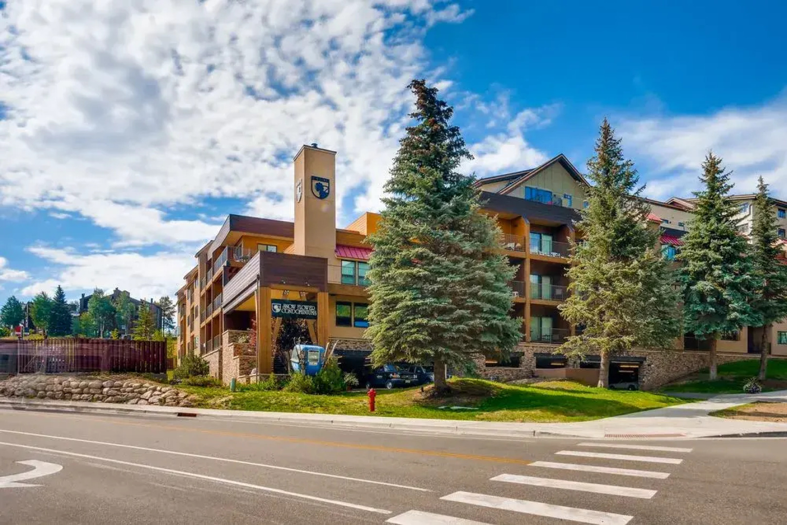 Snow Flower Condos by Steamboat Resorts