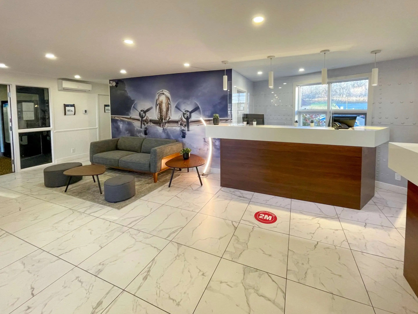 Clarion Pointe Quebec Airport