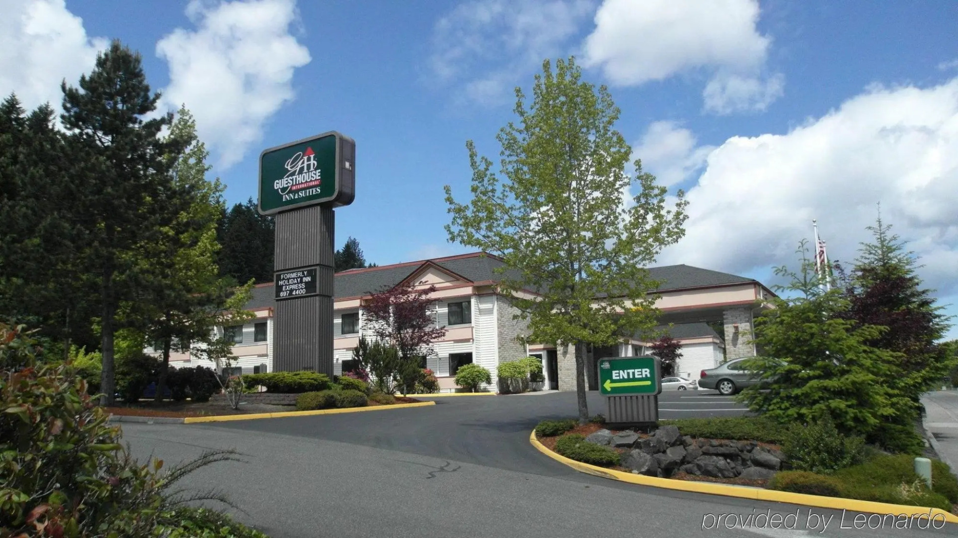 GuestHouse Inn & Suites Poulsbo