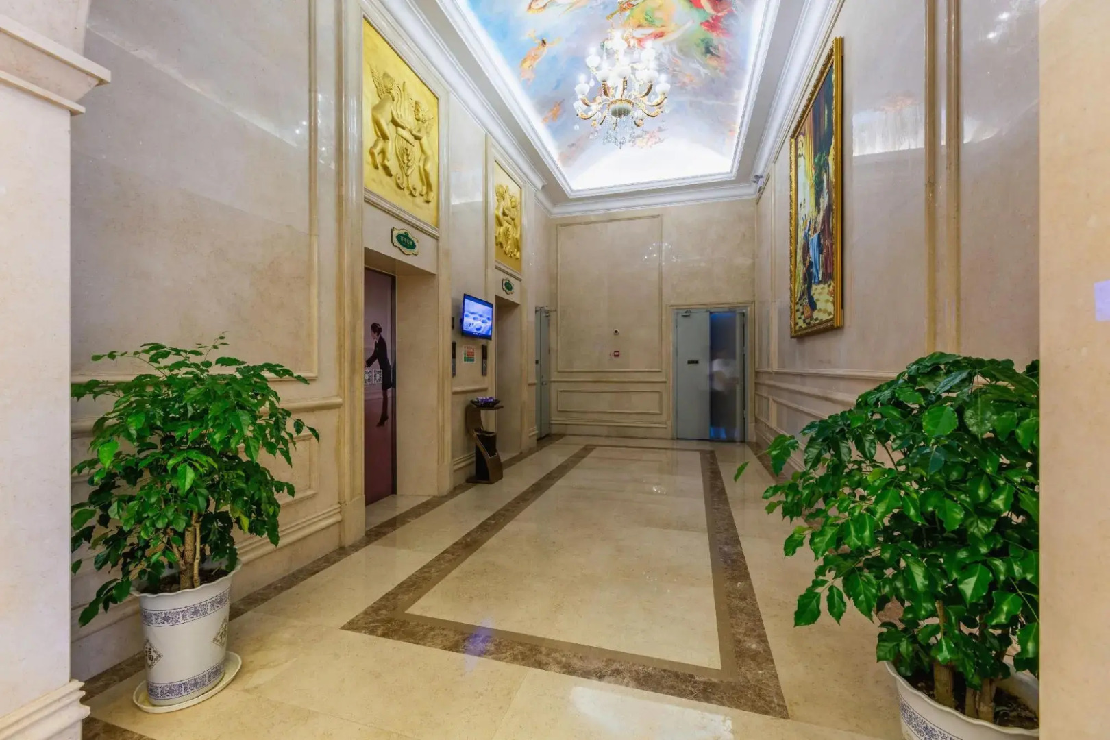 Vienna Hotel Jiangxi Leping Municipal Government