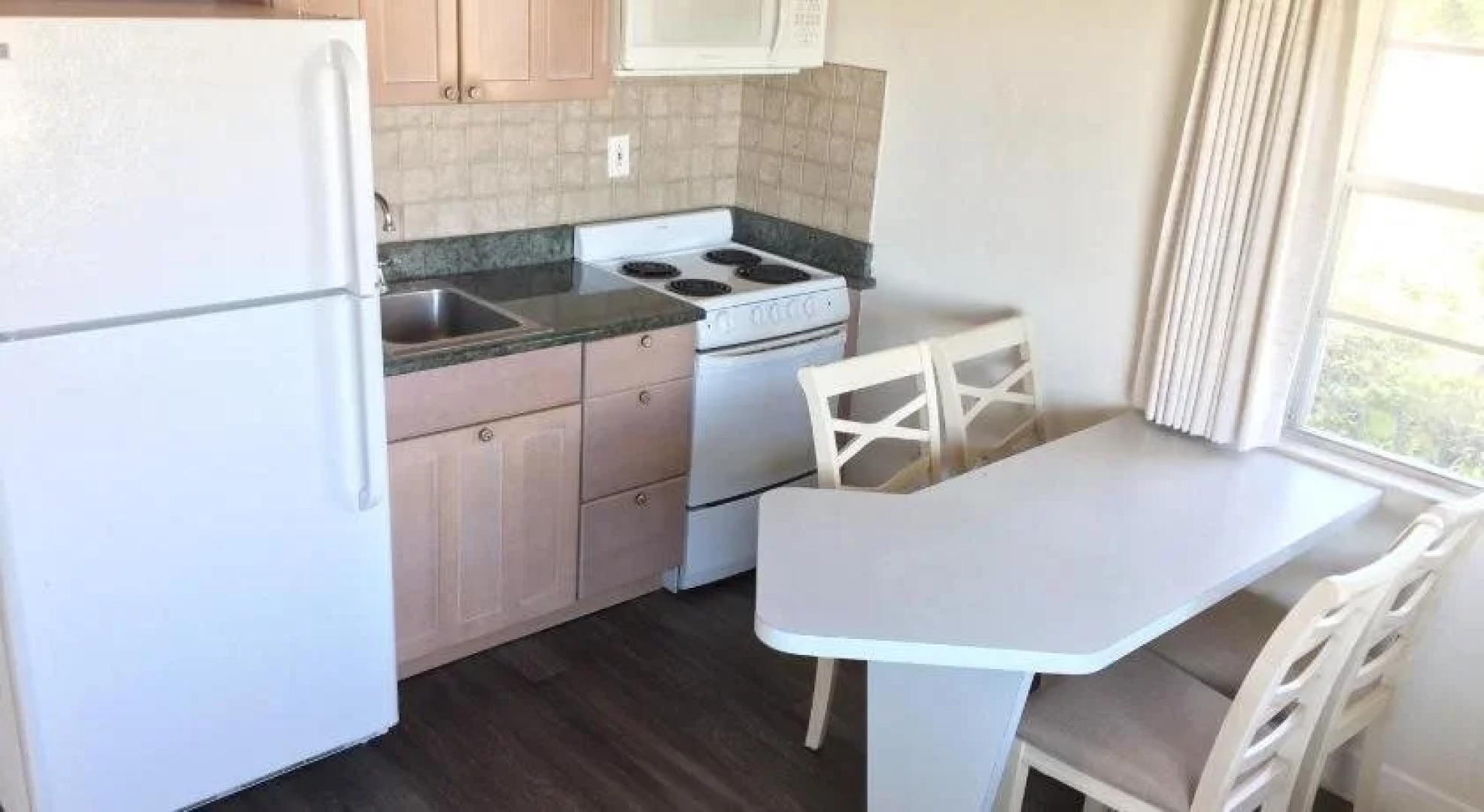 Surf Studio Beach Resort