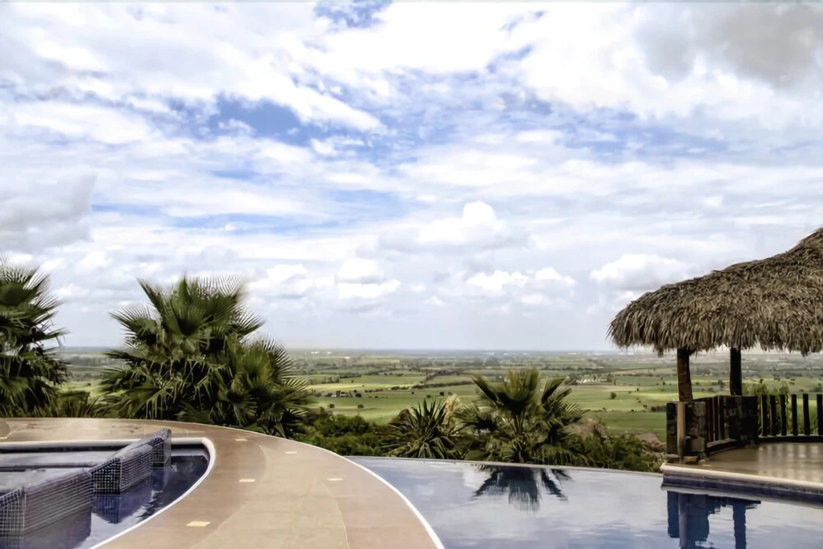 Las Puertas al Cielo