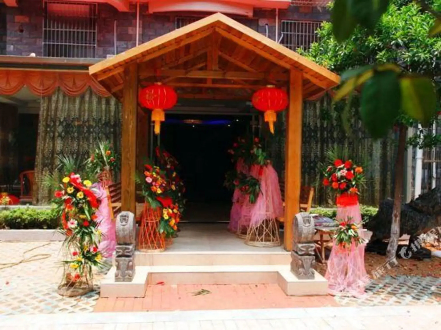 Tianyou Business Hotel