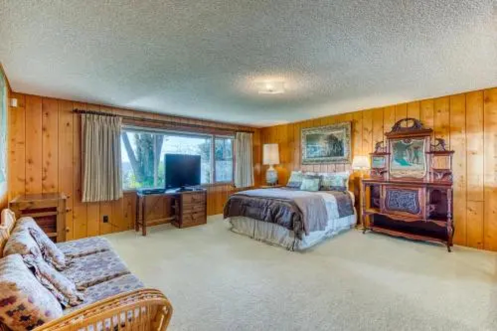 The Bridge and Balcony