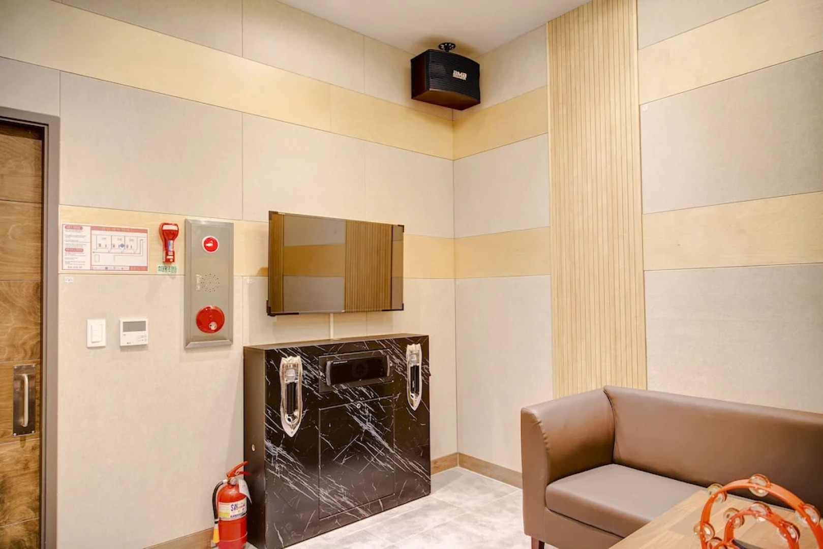 Cheongpung Resort Lake Hotel