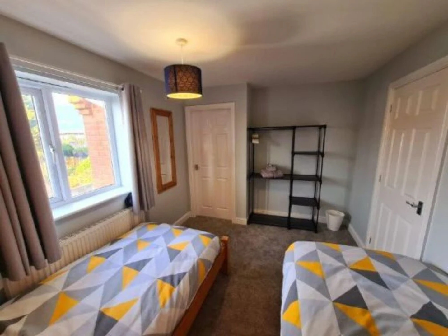 Sublime Stays Burton-on-trent 3-bed House