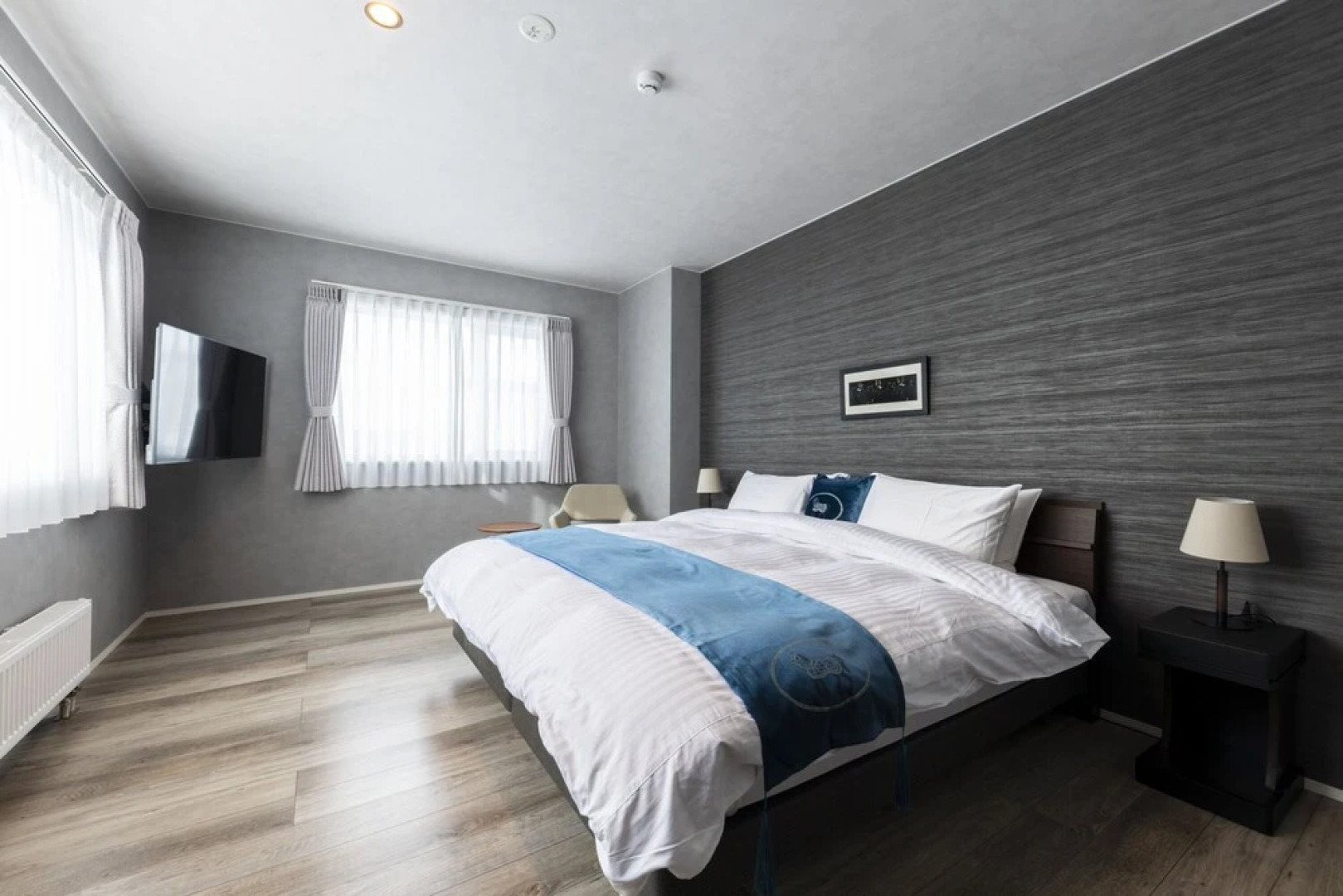 CONTRAIL【Ezo Fuji hoothills】