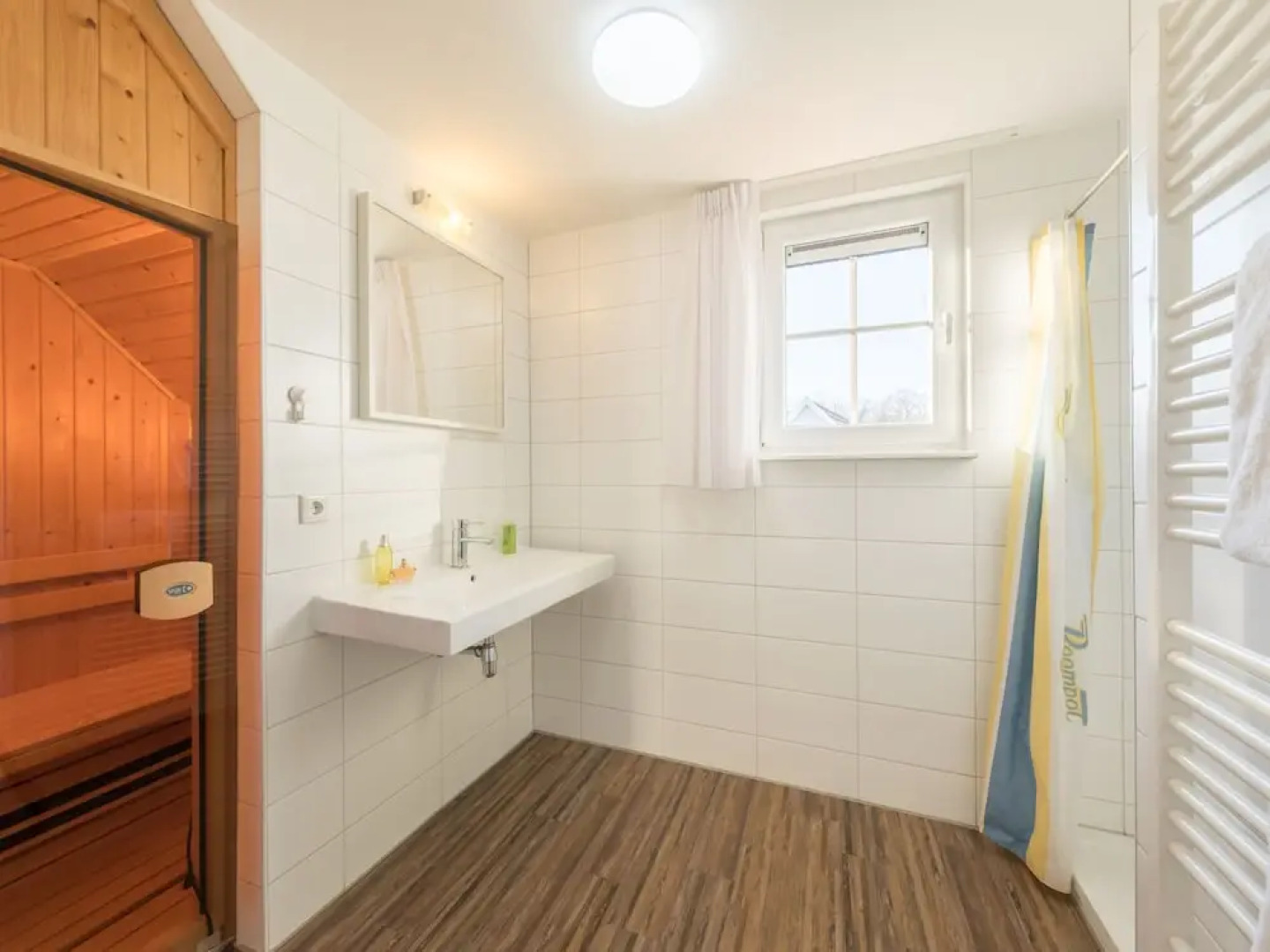 Luxurious Detached With a Garden in De Maasduinen