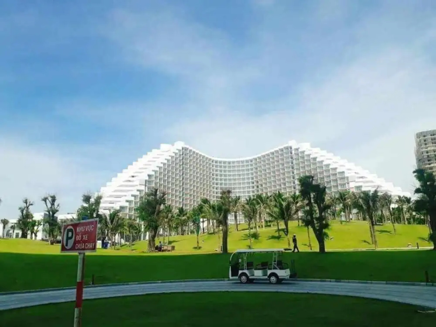 The Western Seaview Cam Ranh Condotel