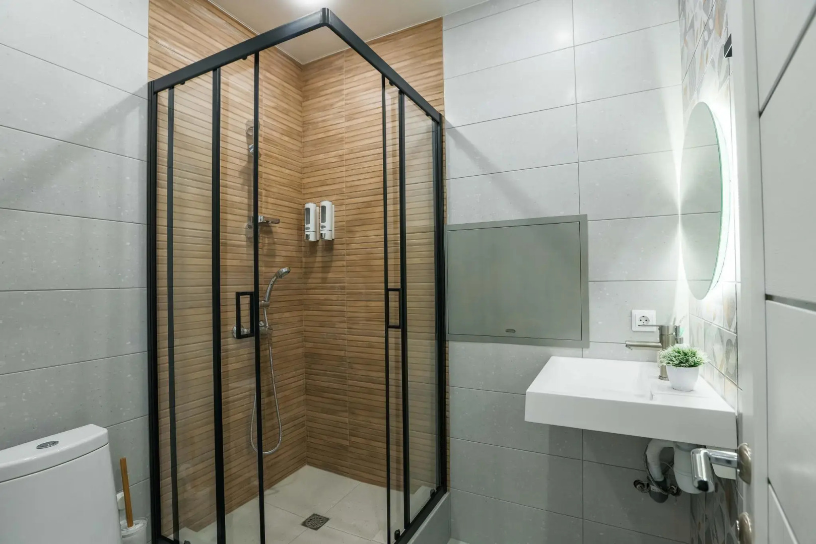 SweetHome (СвитХоум) на территории Гусарская