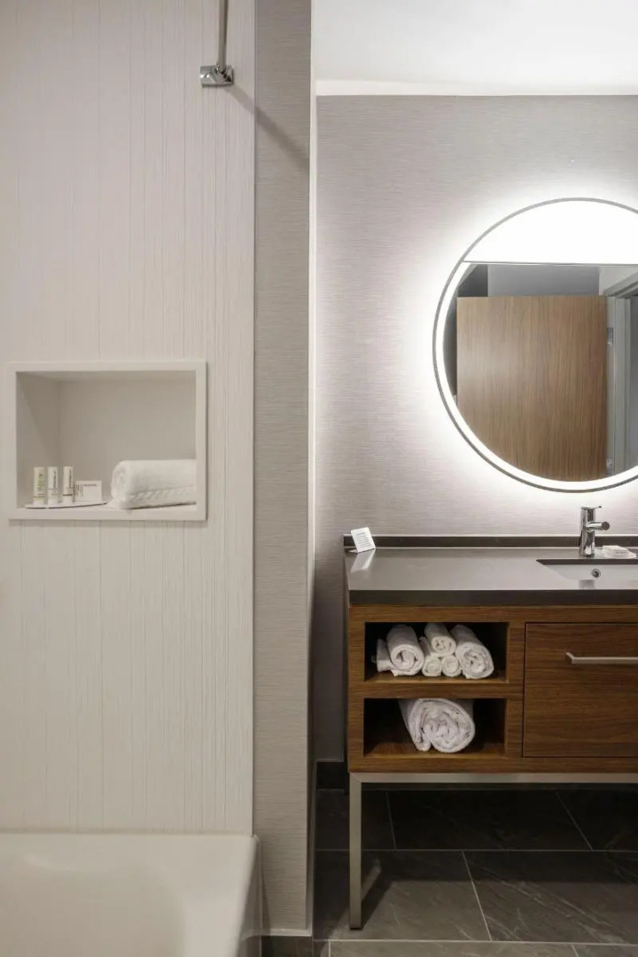 Courtyard by Marriott Indianapolis Fishers