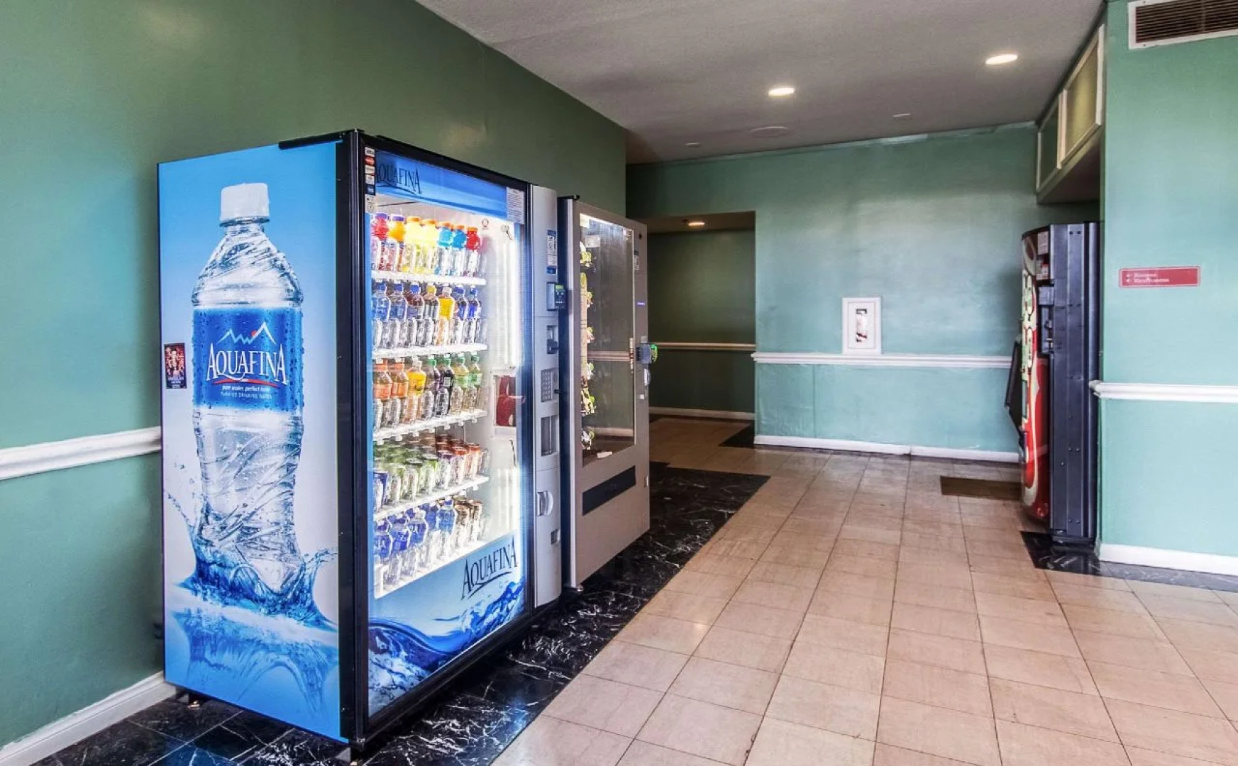 San Bernandino Inn & Suites