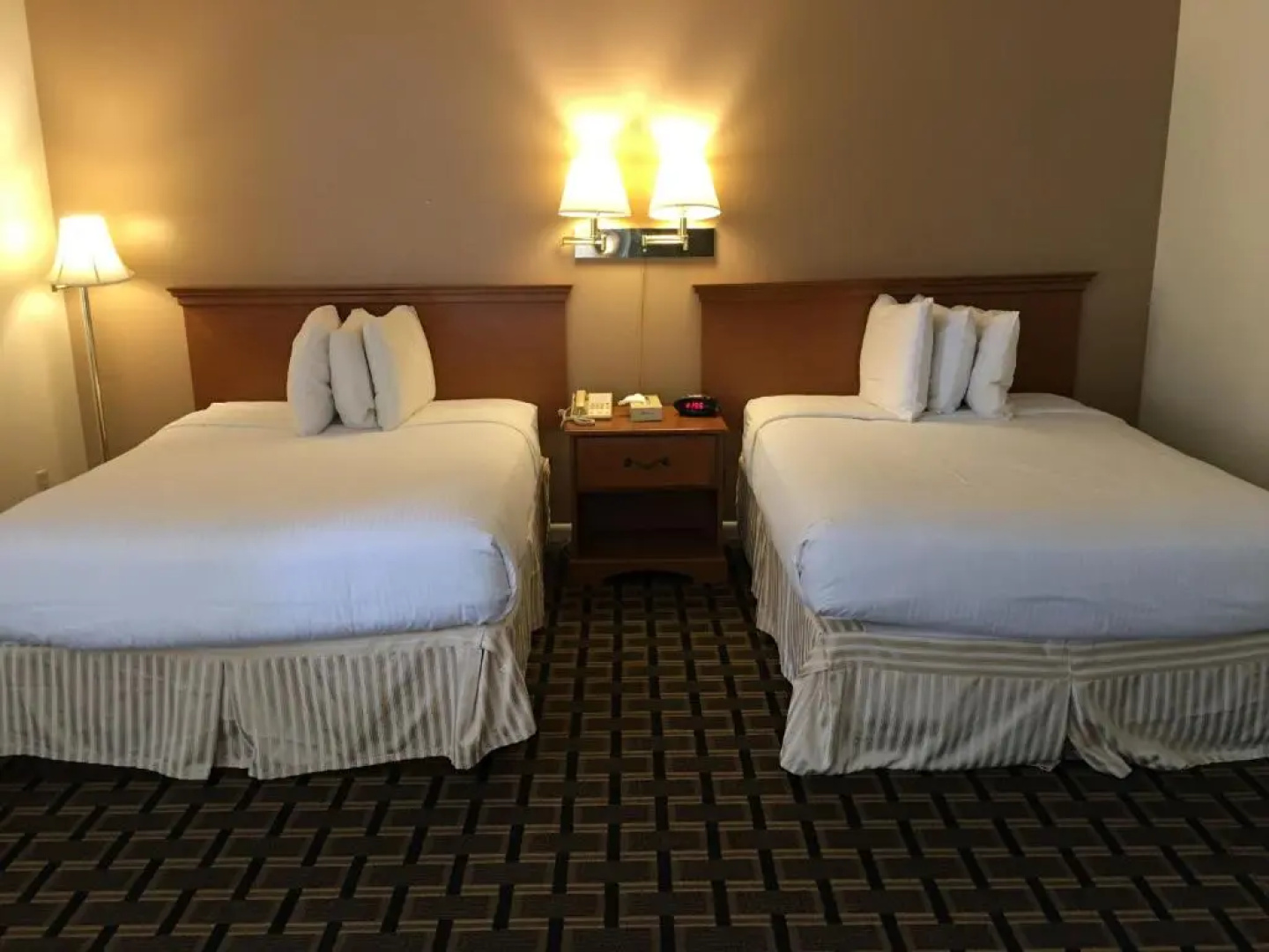 Red Carpet Inn and Suites Cooperstown
